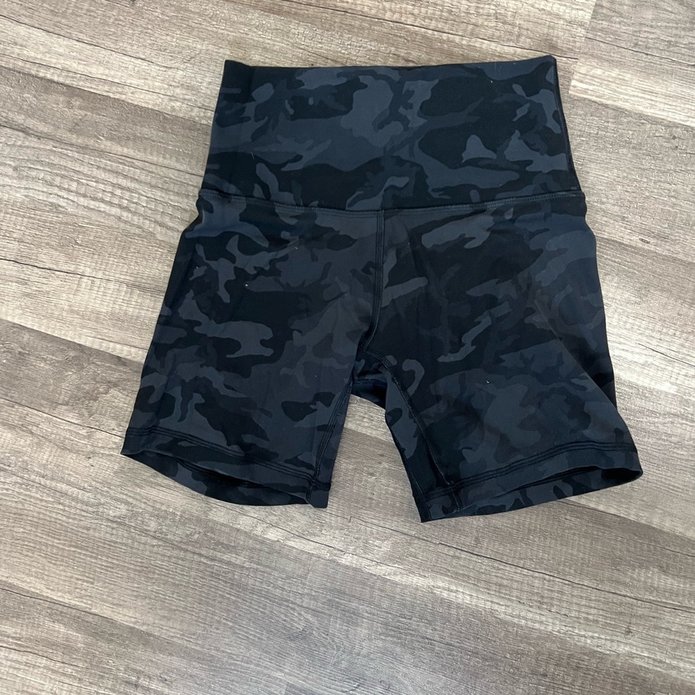 Lululemon align shorts